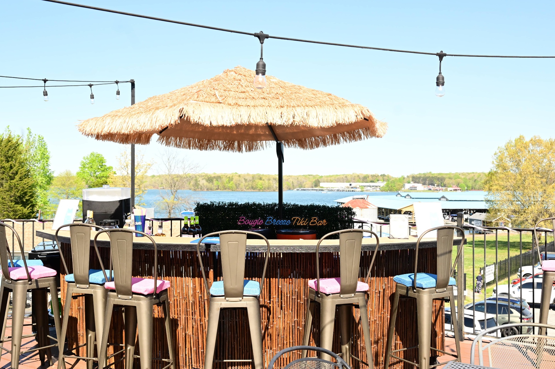 Wide view of the tiki bar at Lake Anna
